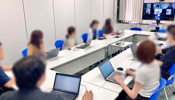 衛生委員会を活用した労使のコミュニケーションを促進